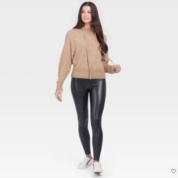 Spanx Assets All Over Faux Leather Leggings Sz Small EUC - Picture 1 of 5